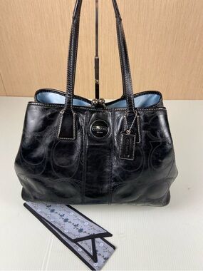 Coach Madison Sophia Embossed Leather Kisslock Frame Satchel Black F15638